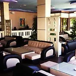 Hotel Enkelana
