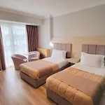 Hotel Enkelana