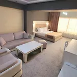 Enkelana Hotel