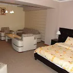 Enkelana Hotel 4*