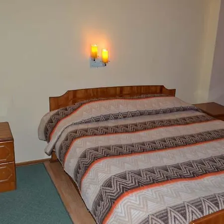 Hotel Enkelana 4*