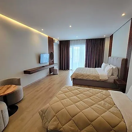 Enkelana Hotel 4*