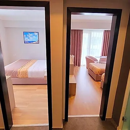 Hotel Enkelana 4*