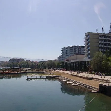 Hotel Enkelana 4*