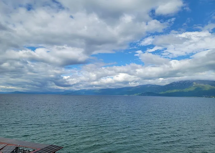 Ξενοδοχείο Enkelana