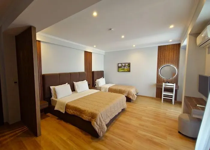 Enkelana 4* Pogradec