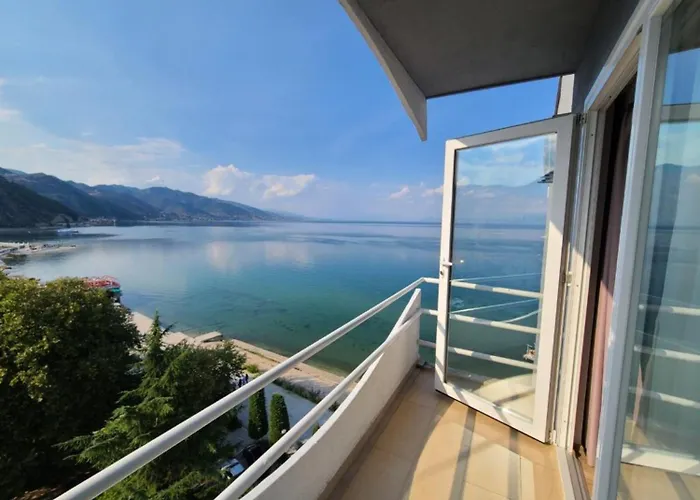 Hotel Enkelana