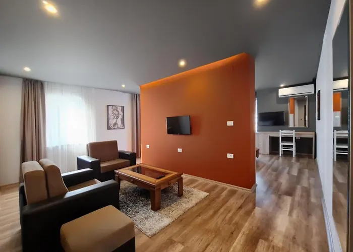 Enkelana Hotel 4*